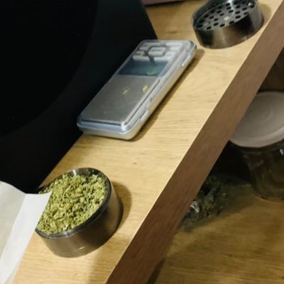 19guzmaan's profile picture. 