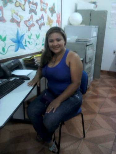 tec.de enfermagem, simpatica,extrovertida,alegre,sincera e muito amiga.