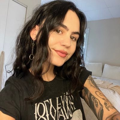 oliviafromwi Profile Picture