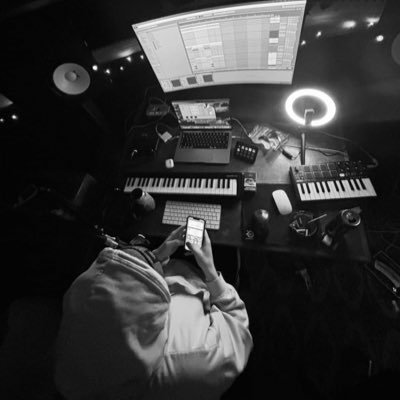 Music producer 🤡