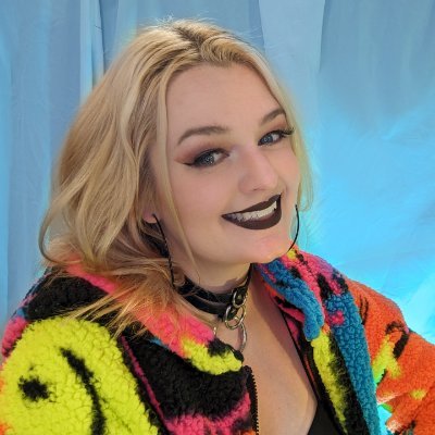 Silly, Spooky, Sexy & Stupid 
Minnesota Cosplayer, Fake Funny Girl & former member of the Swedish girl group Play