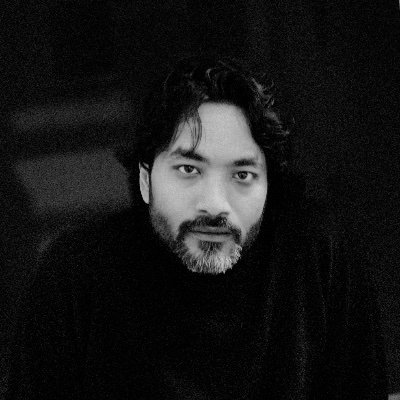 photographer @ Agence VU , faculty @ ICP love cinema and love & hate politics