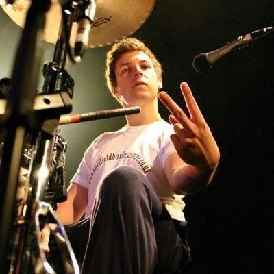 HELDERS=GOD ☆
                                                                      Accidents happen, there's one planned today!!