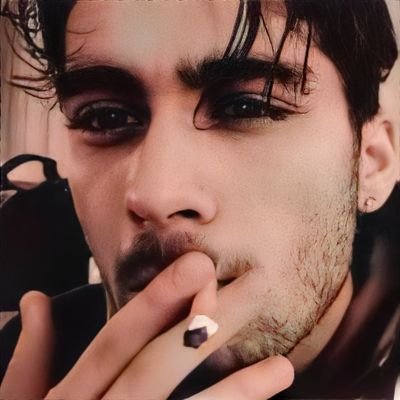 How about you all go fuck yourselves with your irrelevant bullshit 🤘🏽. ZAYN