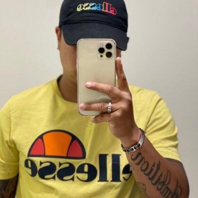 Vicente69766807's profile picture. 