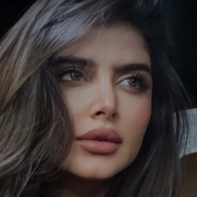 sara221221's profile picture. الكاتبـ'هـ  الصـغيــٰرهـ  ֆ ❥