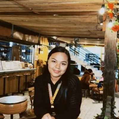 yazlekaye_'s profile picture. ad astra per aspera