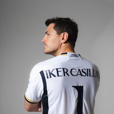 Judge me in real life.
Real Madrid fans #Halamadrid
NBA Enjoyer #77