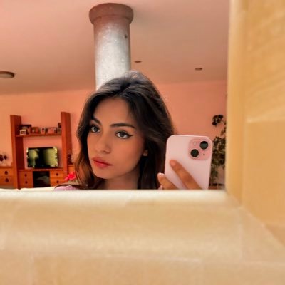 sandyzamoram's profile picture. 🌦️