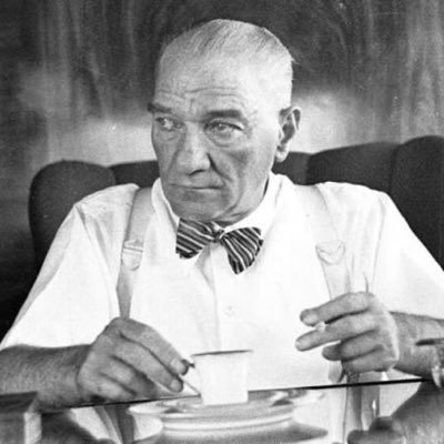 yurtsuzb's profile picture. ANITKABIR ISIGi