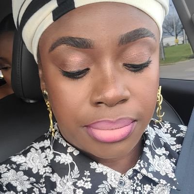 nnanke071521's profile picture. licensed Braider 💯👌Chicagoland, ❤️🎶🎵🎤, ❤️Tech 🖥💸💻