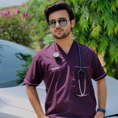 -Ambassador of Muhammad(PBUH)-A Doctor(Future Surgeon)-CSS Aspirant✍🏻 -Sports enthusiast -Snapchat link: https://t.co/vJBl7pEStM