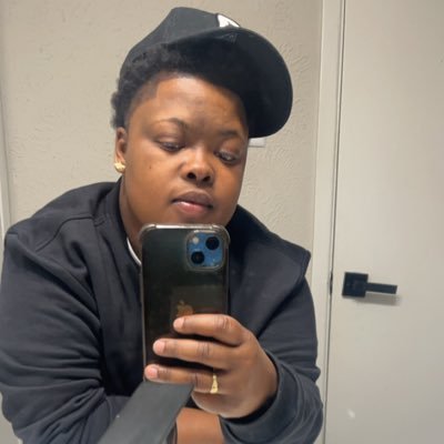Artist Manager: VaunD | #Lesbian🏳️🌈| SmallsWayMediaMusic