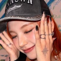 예신 (@gravityeji) 's Twitter Profile
