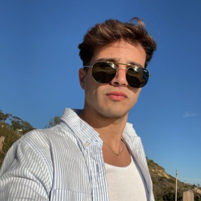 gaabriel_1218's profile picture. everything will kill you, so choose something fun