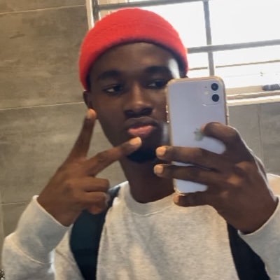 darkskintallboy's profile picture. 💐