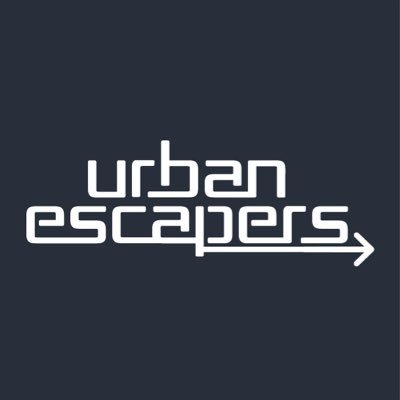 🧩🌤️ Escape Room al aire libre en la ciudad. ¡Escapa a lo urbano! 👉 “Secretos de la Antigua Barcelona” 📜🕯️ 📩 info@urbanescapers.com