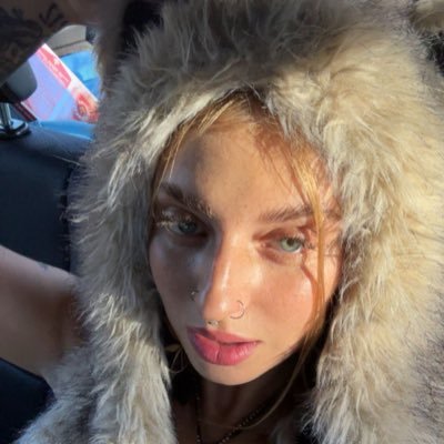 aniy94979's profile picture. Country girl 🇺🇸🦋❤️