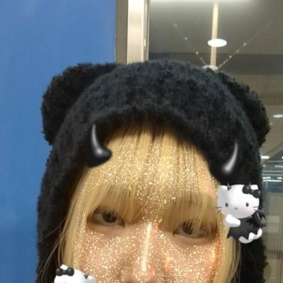 chichichi77766's profile picture. 一生オタク