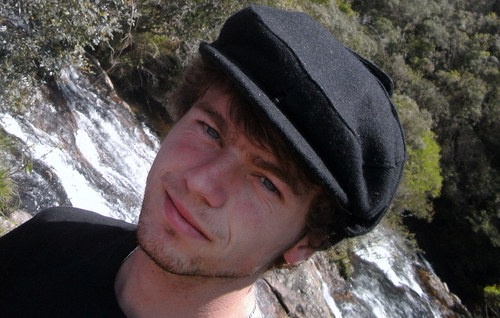 compositor, cantor e multiinstrumentista :]
