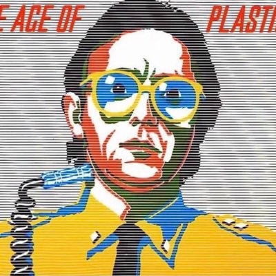 MauLPar's profile picture. “Jódete Francis Fukuyama, la Historia no ha terminado, aún la estamos haciendo”, NK . Opinión pública, comunicación política, cultura, poder e ideología.