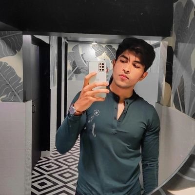 Rajvardhan2399's profile picture.