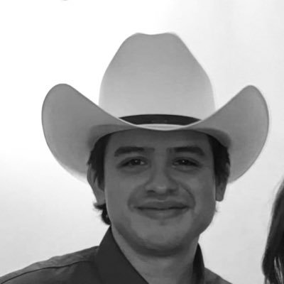 eddiiecuellar's profile picture. 