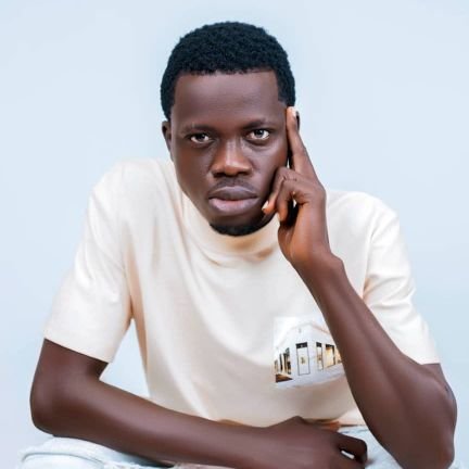 a fast raising artist, Rap/hip-hop Afrobeat singer and writer, Bab_Tblaq A.K.A passyanmayanma

https://t.co/FWNUOsRAkN