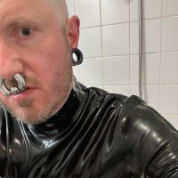 rubberFFotze (@rubberffotze) 's Twitter Profile Photo rubberFFotze (@rubberffotze) 's Twitter Profile Photo