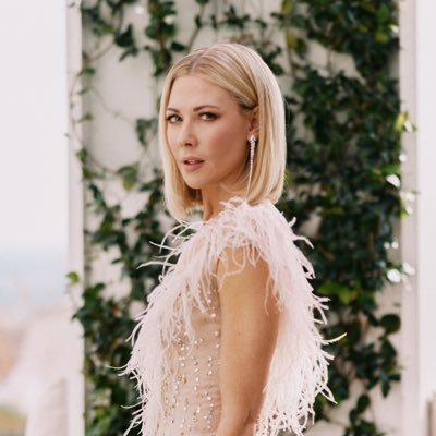 DesiLydic's profile picture. @thedailyshow