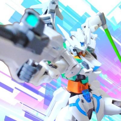 プラモを組んでプラモを組む。そんでもってまたプラモを組む…

……そしてガンプラバトル世界大会だ