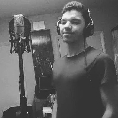Upcoming London Based Musician 🇬🇧 YouTube: DanCartist Instagram: dan_c_artist