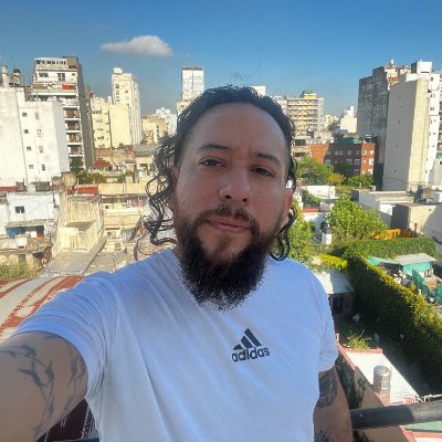 Socialist Photographer.
Trotskyist.
@left_voice member.
https://t.co/0U5SWmF26M
Patreon: https://t.co/8fes1SKR9J