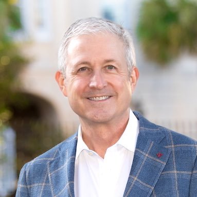 Real estate sales & investment. Lover of all things #charleston, 843-810-6450
