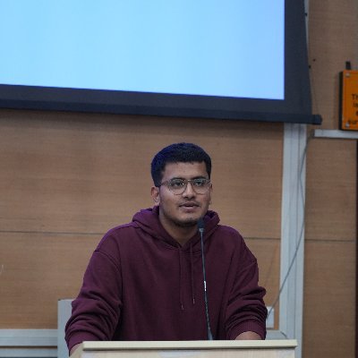 _KaranPurohit's profile picture. I talk about the Stock Market & Investing 💸 views are Personal, bas tum personally mat le lena.