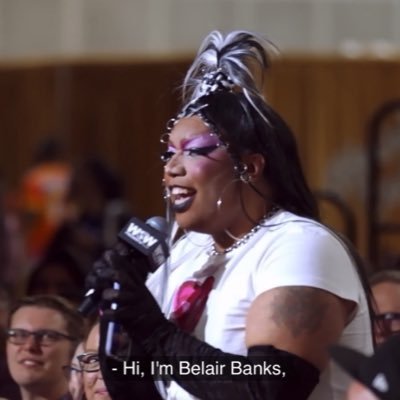 27 | black, gay, fem | thicc | drag performer | THAT girl | he/she/they | in drag: she/they