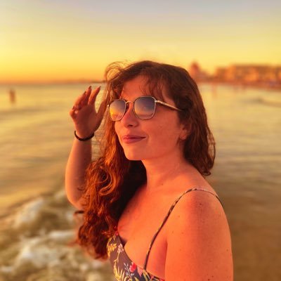 Presidenta del CECEN. Estudiante de Física. Consejera Directiva FCEN-UBA 2022-2024