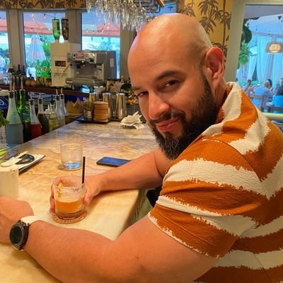 corruption93254's profile picture. صحفي_رئيس تحرير شبكة الحديدة الأخبارية