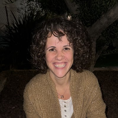 Joana14599808's profile picture. Ebrenca i mestra de cor! 💜