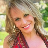 Stella Baxter (@stellabaxt23810) Twitter profile photo