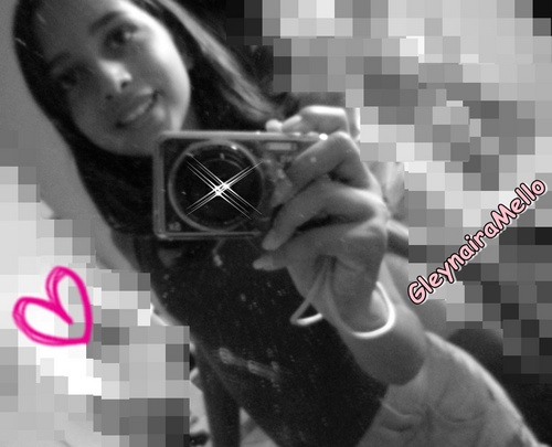 vocs tão em duvida que eu gosto  do @justinbieber ? pois espero que todos vocs saibam que eu amu ele... ele e a razão do meu vivee amu eleee