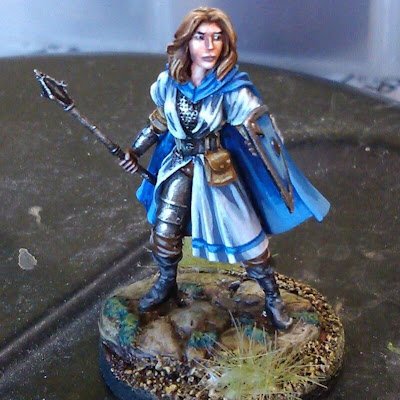 Professional miniature painter & illustrator with over 30 years of experience. TTRPG player & DM/GM