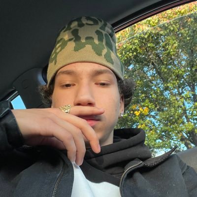 ty_perryy's profile picture. TOP 1 NEVA BELOW🅿️