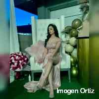 imogenoriz's profile picture. Tired & Retired 🫠⁣
⁣
No longer accepting event or wedding inquiries 💞