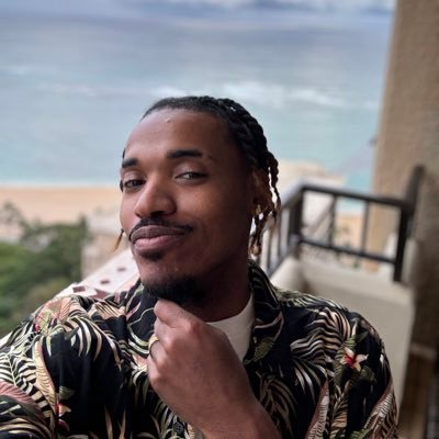 Top 5 fed in Cali / preschool valedictorian 👨🏾🎓/ never lost a game of tic tac toe