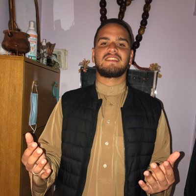 Ne vis pas dans la peur de la grandeur des problèmes, vis avec la confiance qu’Allah t’aidera à tout surmonter et toujours ! 🤲🏼❤️ 👻amin_blv👻