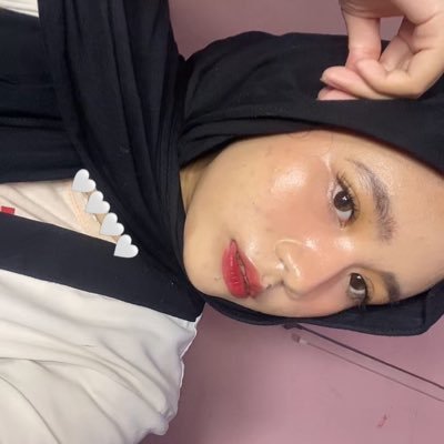 19🌻|| skincare and makeup learner || combination acne prone skin || suka review skincare n makeup || 💌DM for any inquiries💗 || #sabngereview