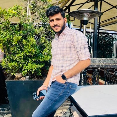Pandatvishu's profile picture. Developer 🧑💻