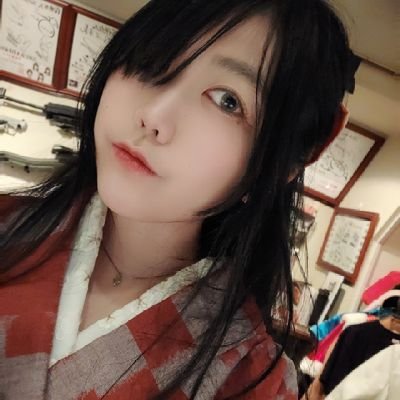 きりはらみお/LINX所属/ https://t.co/iu46E2tBgS… /#AV女優/演技と着付けには自信あり/好き▶お酒 アニメ サンリオ 楽器 油揚げ 新幹線 お酒/苦手▶甘いもの全般 野菜/
箪笥の中身は着物≫コス衣装＞越えられない壁＞洋服 /食べ物アレルギーがめちゃくちゃ多い子