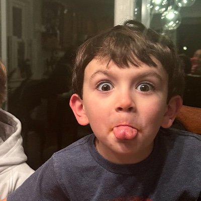 Halle1871134364's profile picture. 